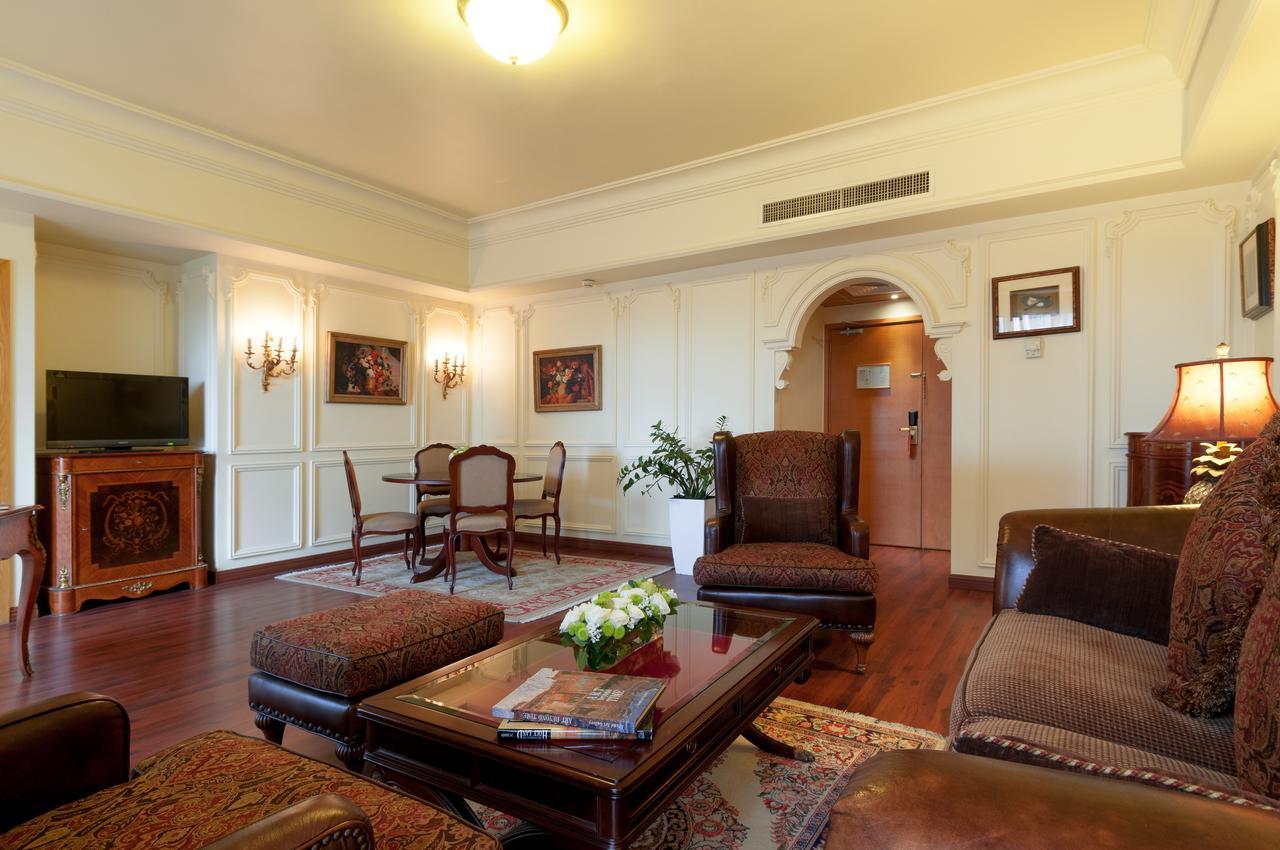 Le Commodore Hotel 5*