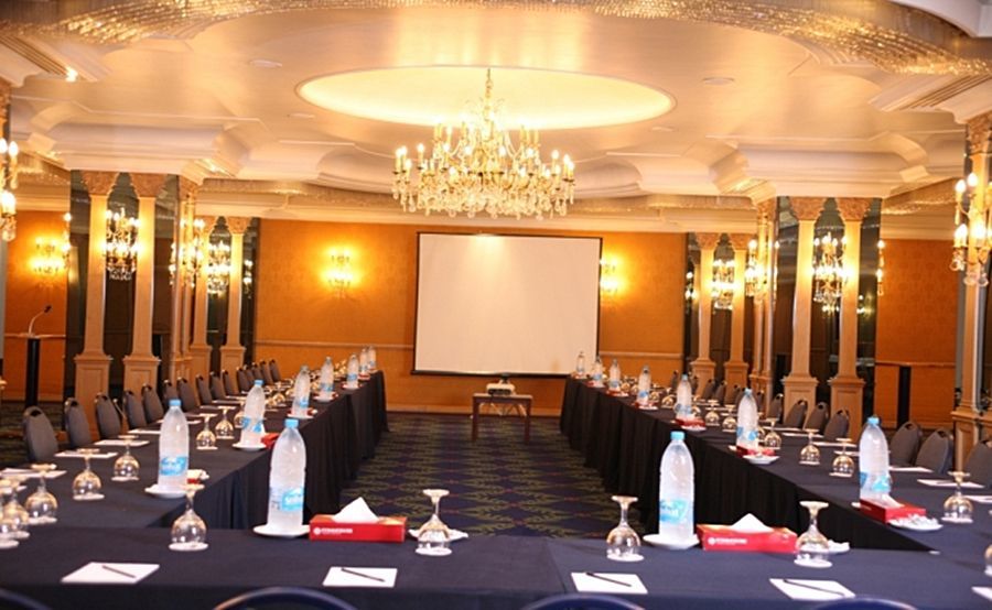Le Commodore Hotel 5*